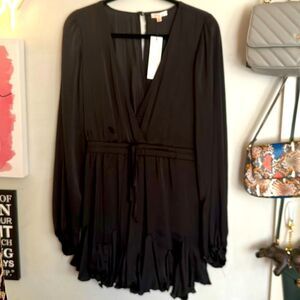 NWT-LUXXEL SENSATIONAL SATIN RUFFLE ROMPER